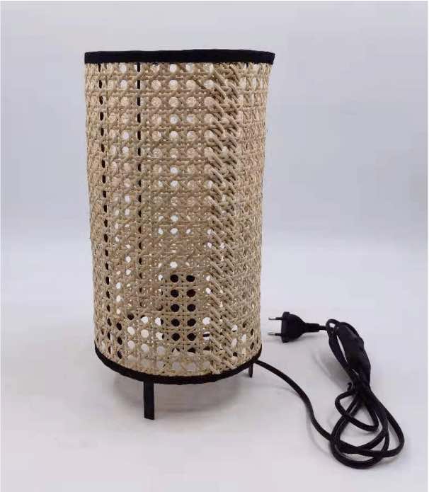 HTTL-5 musta/luonnonvalkoinen PÖYTÄVALAISIN 18x32cm